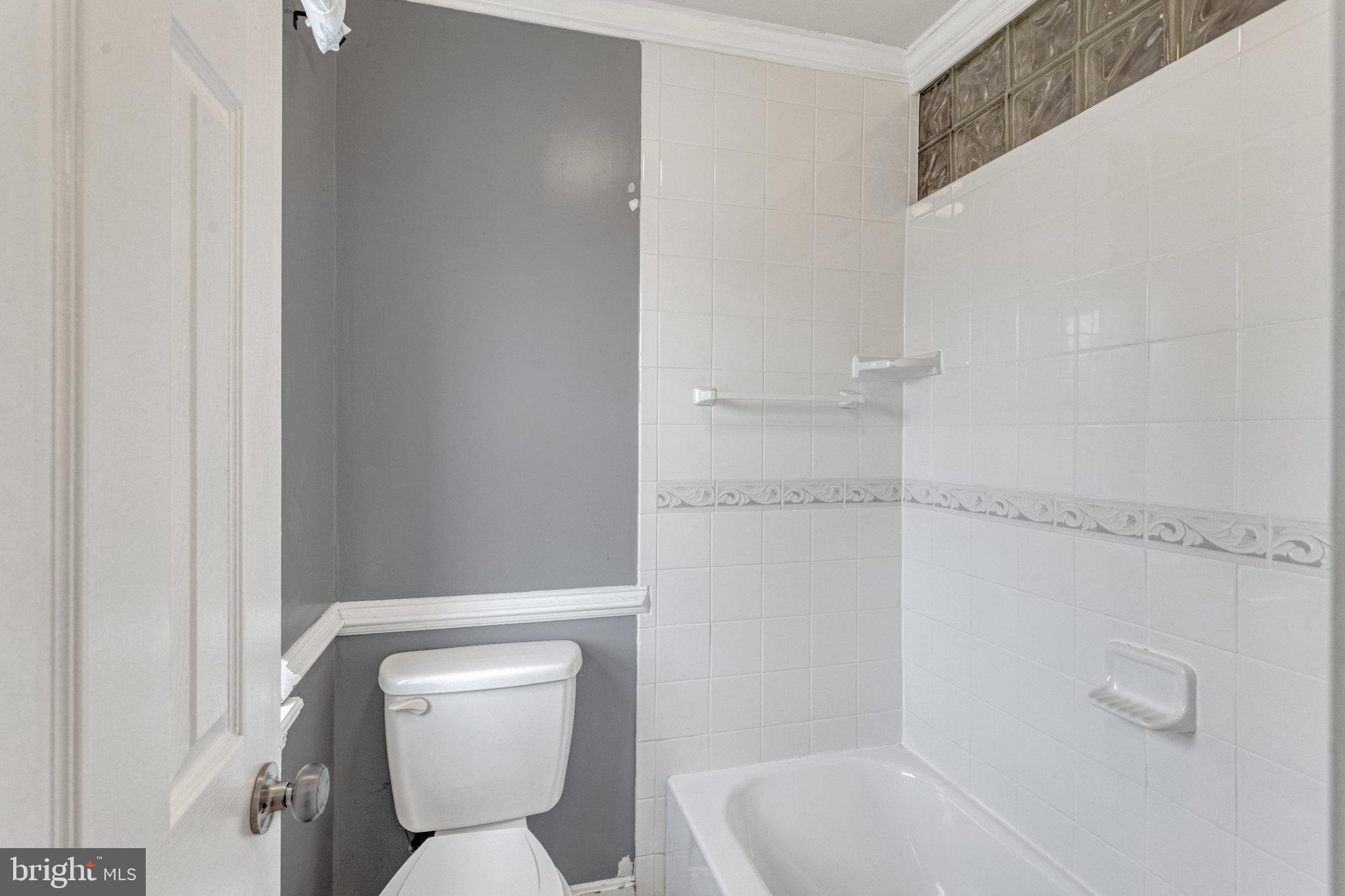 RIVERVIEW OVERLOOK - Residential