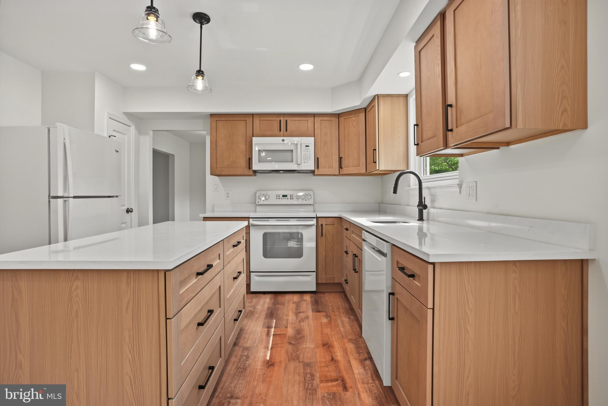 1324 QUARRY HALL ROAD