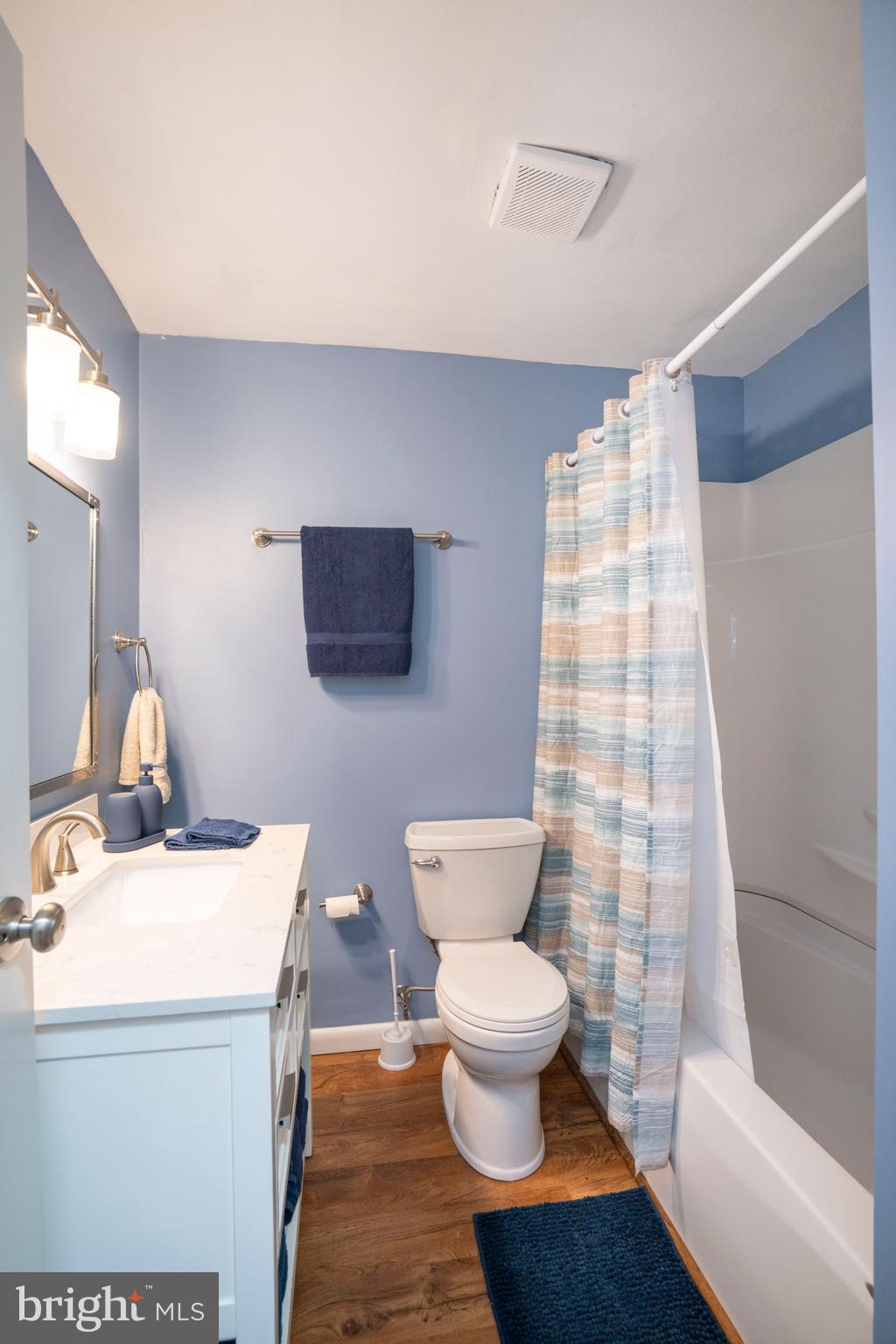 PARK FOREST VILLAGE - Residential