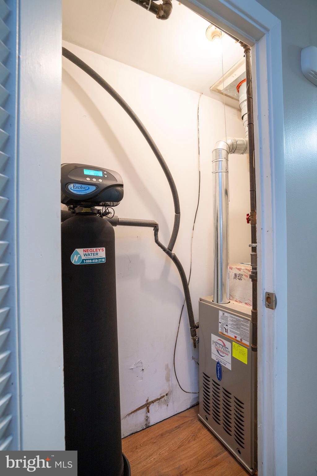 PARK FOREST VILLAGE - Residential