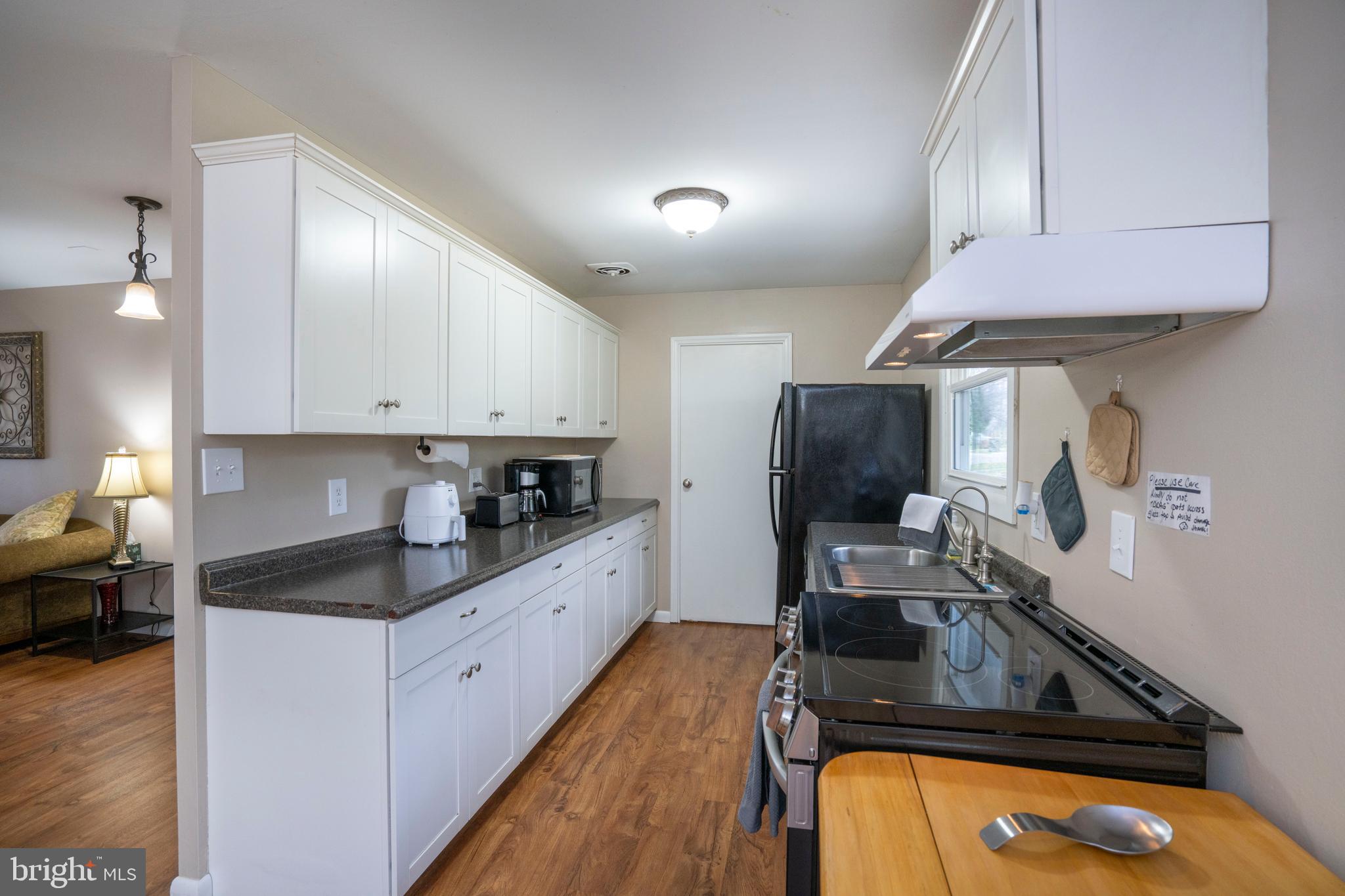 PARK FOREST VILLAGE - Residential