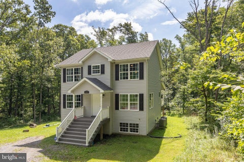Homes For Sale - 147 Doe Trail<br/> WINCHESTER, VA 22602