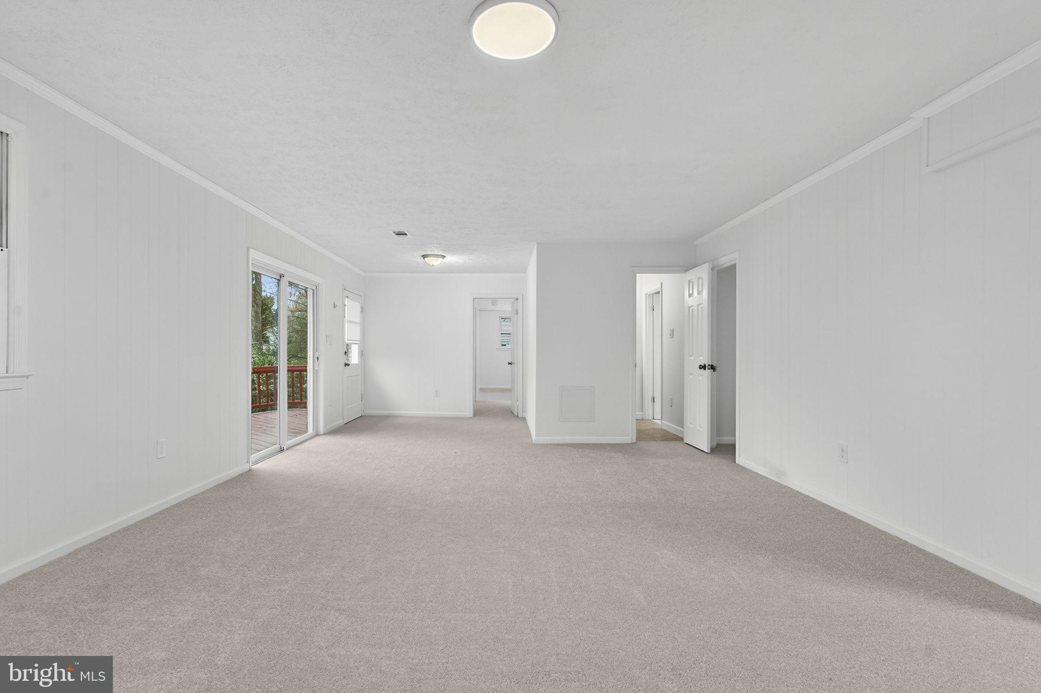 SOUTHAMPTON FOREST - Residential