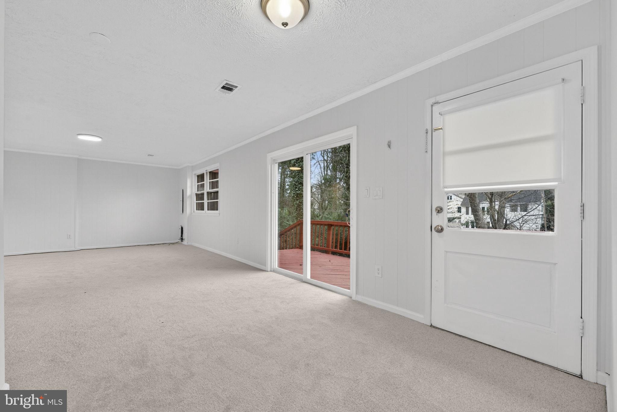 SOUTHAMPTON FOREST - Residential