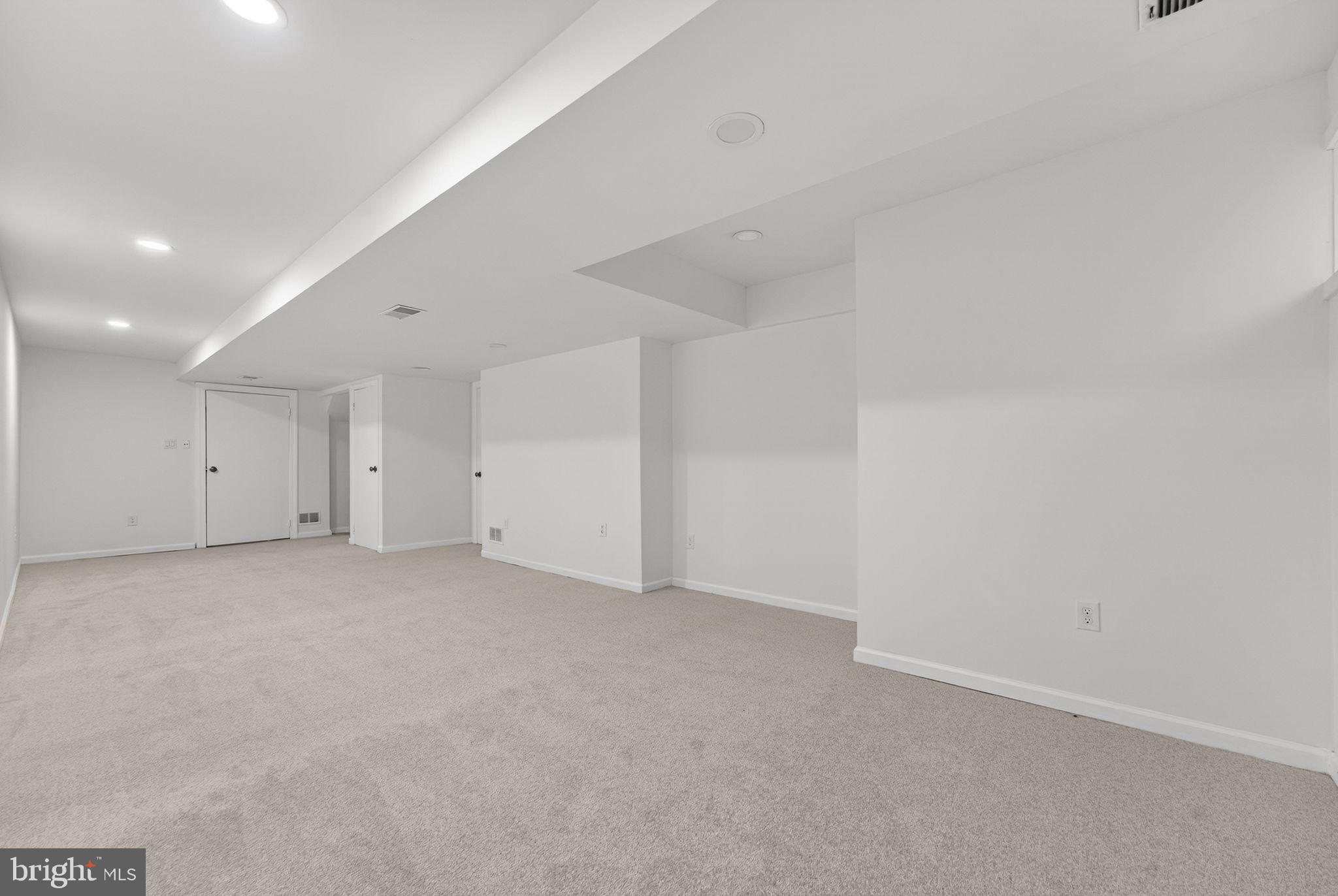 SOUTHAMPTON FOREST - Residential