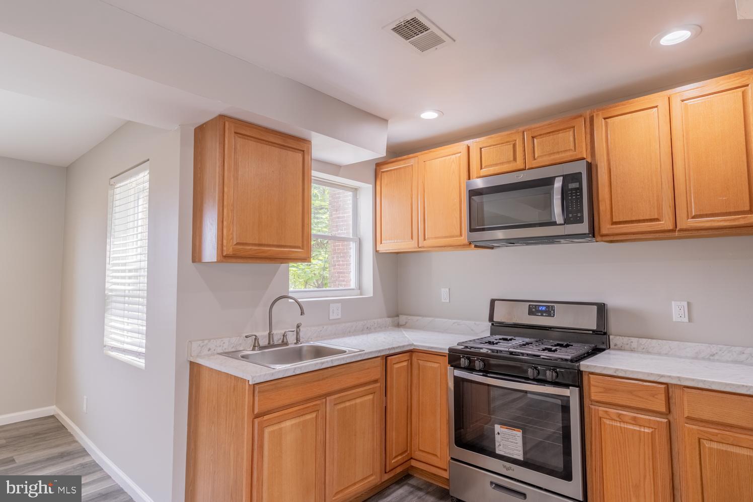 BROOKLYN - Residential