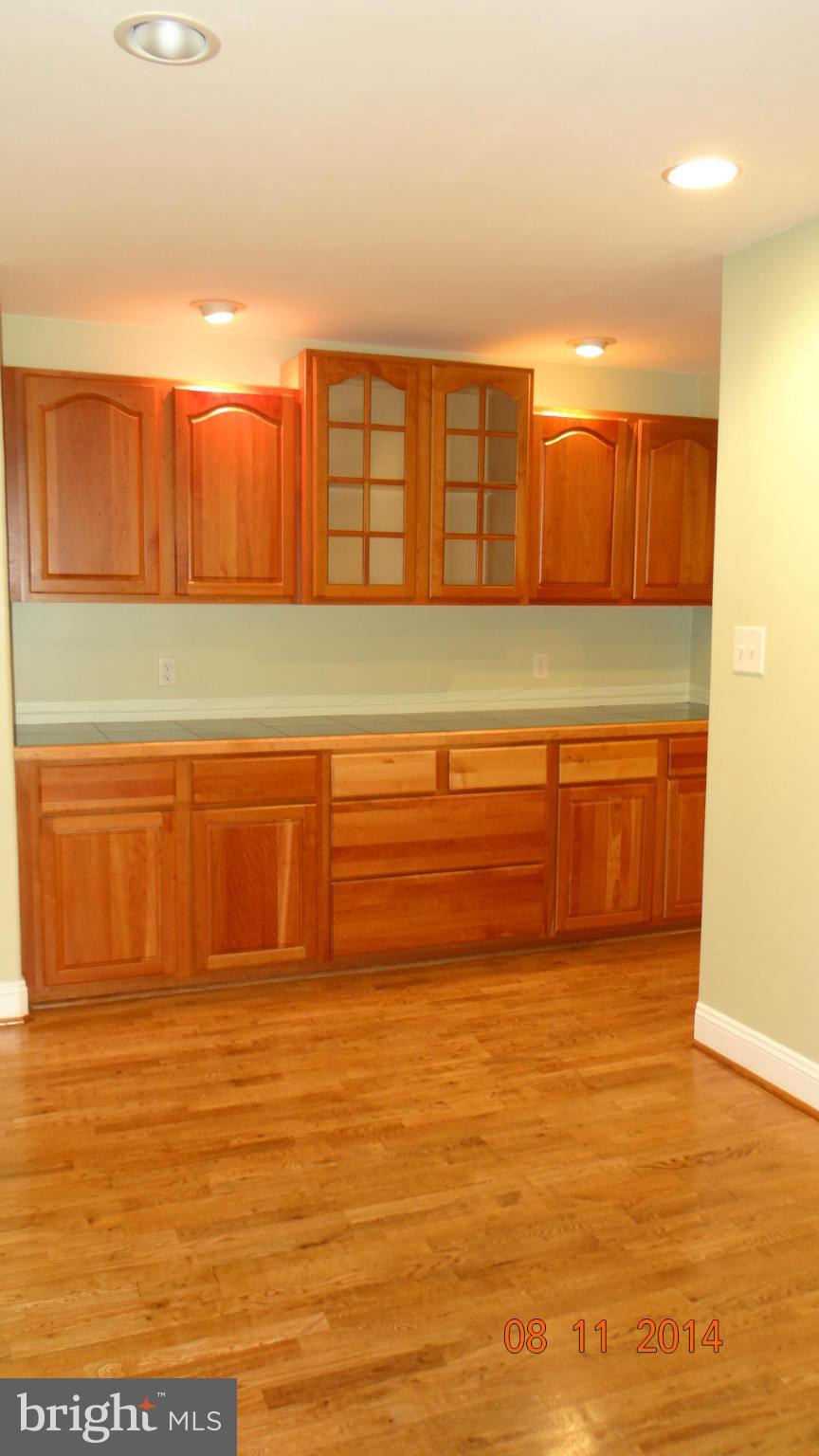 POPLAR HILLS - Residential