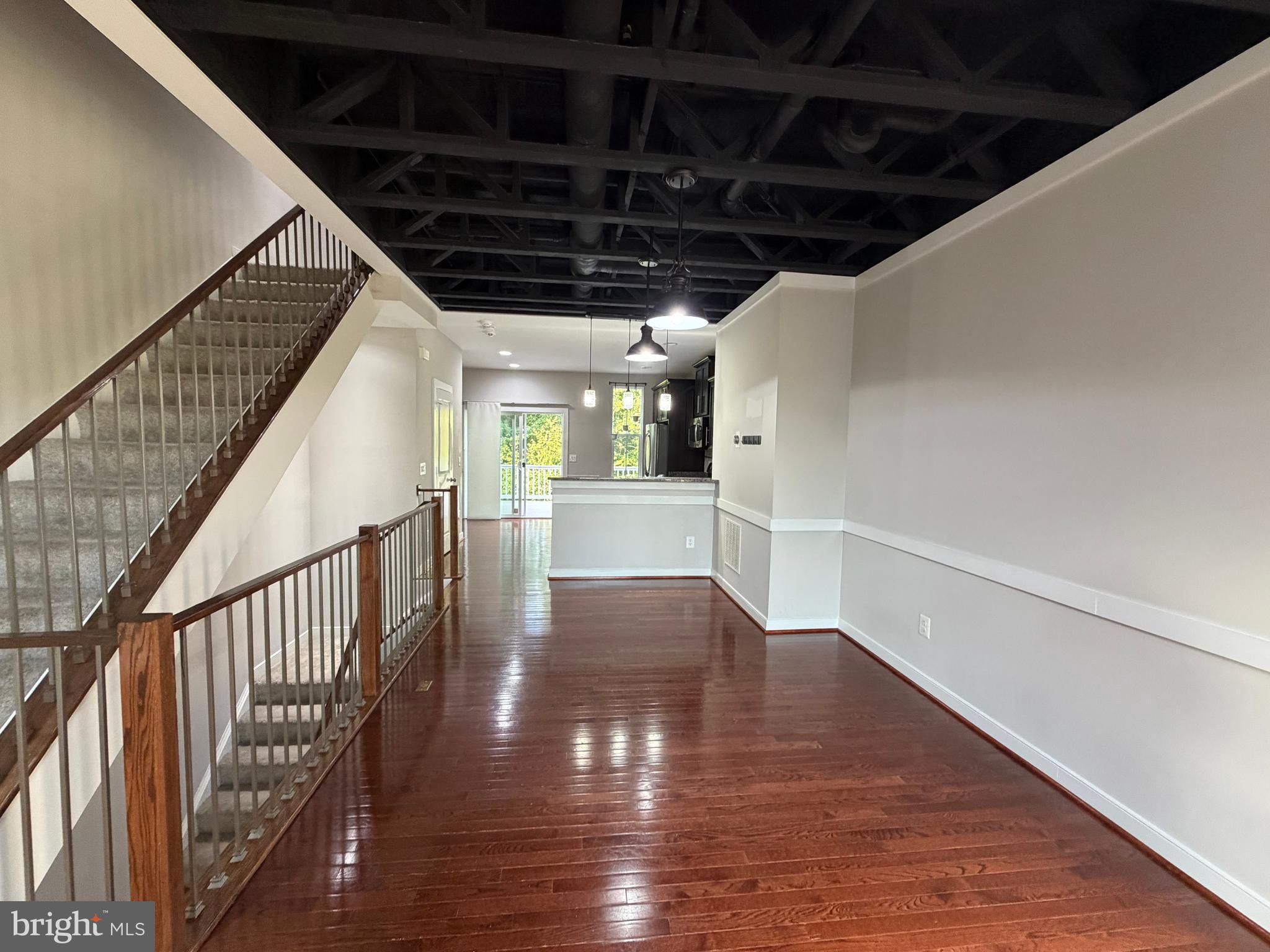 803 WOODSTREAM BOULEVARD 902