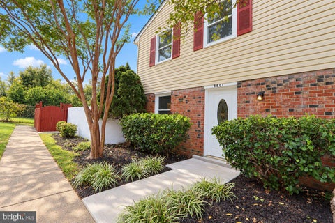 Photo of 8601 Newton Place, MANASSAS, VA 20111 (MLS # VAPW2130464)