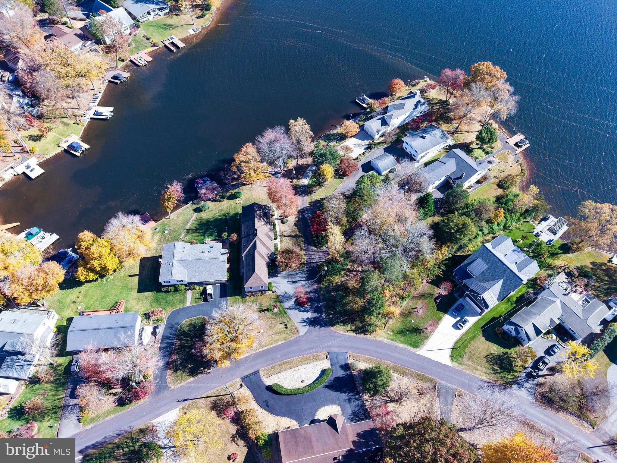 LAKE OF THE WOODS - Residential