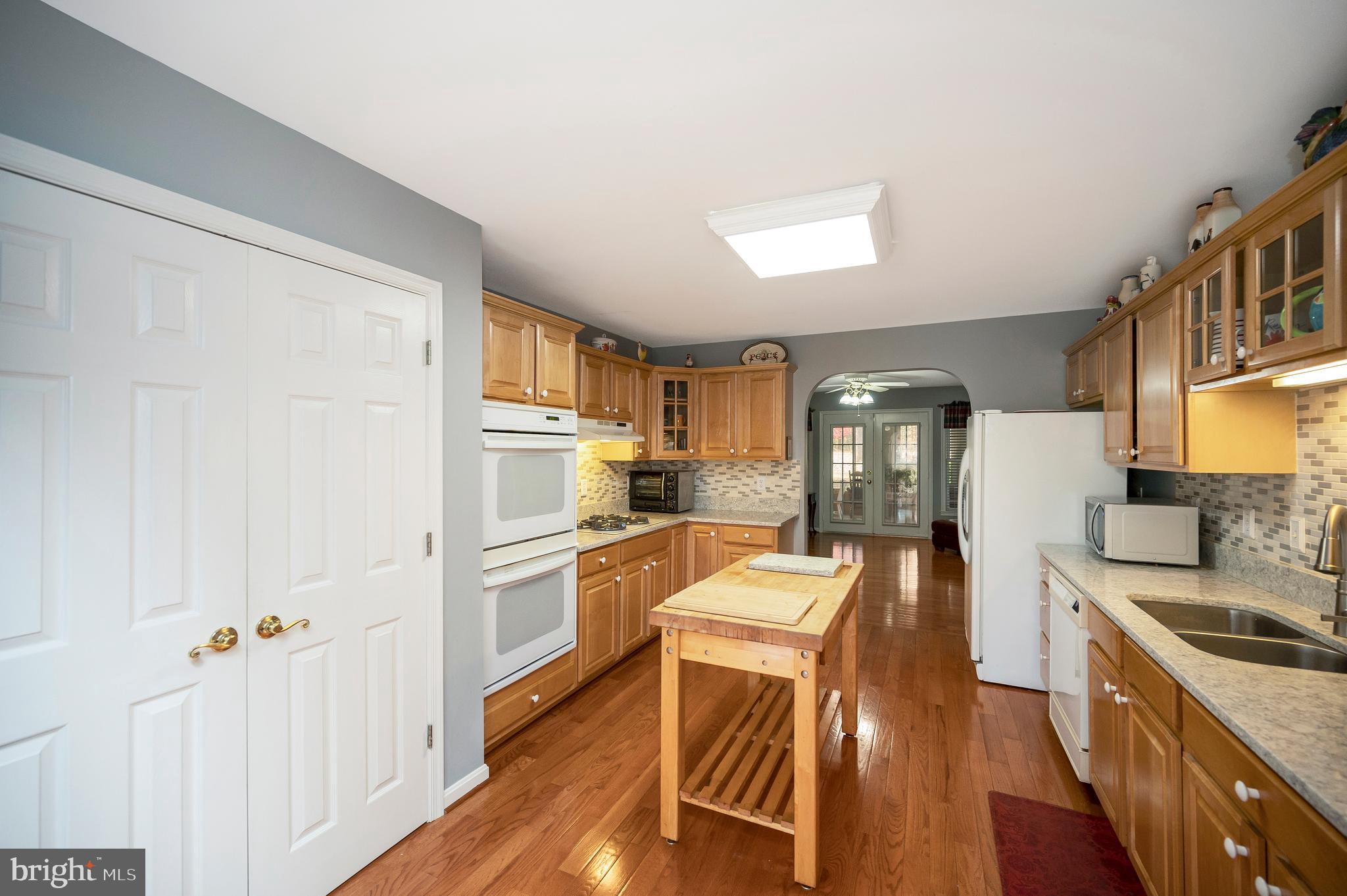 LAKE OF THE WOODS - Residential