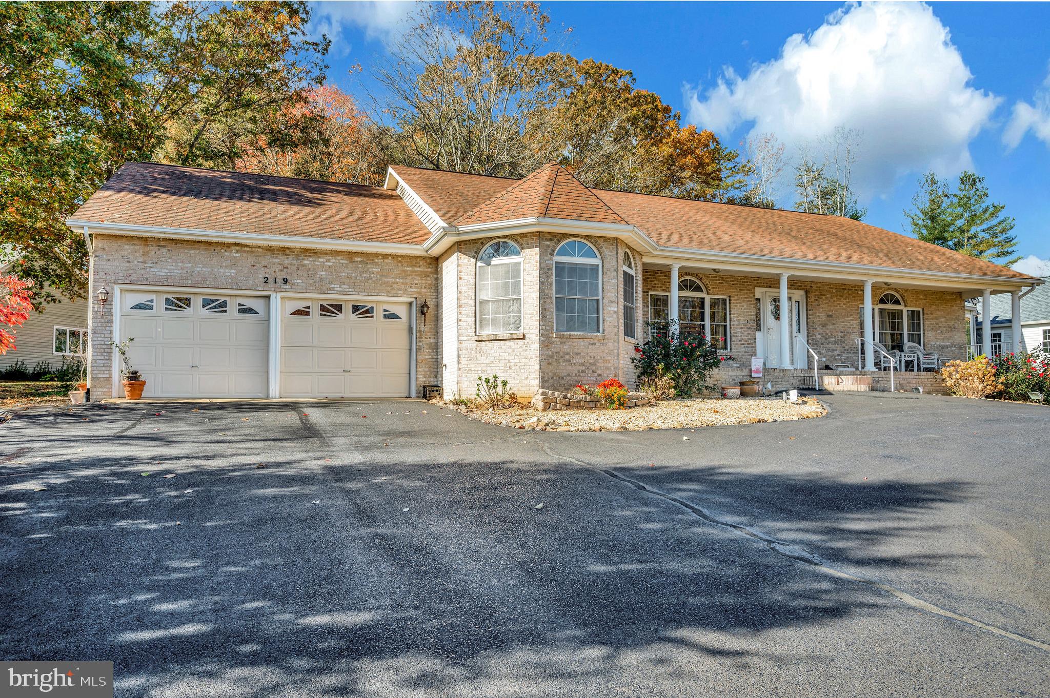 LAKE OF THE WOODS - Residential