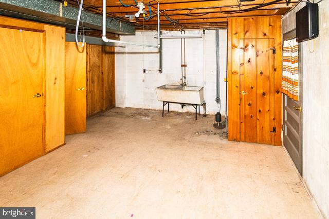 EASTCREST - Residential