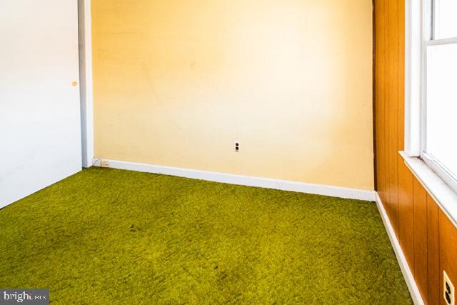 EASTCREST - Residential