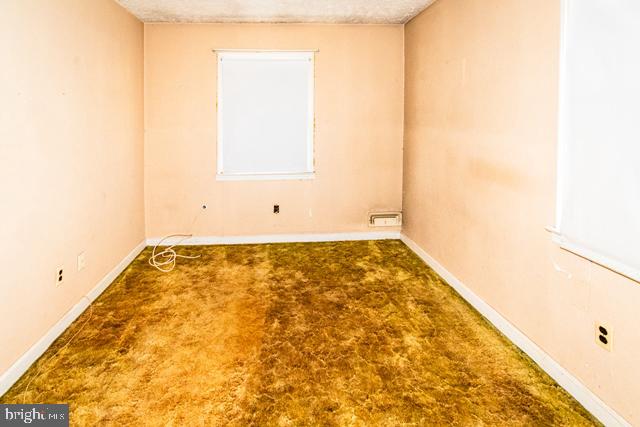 EASTCREST - Residential