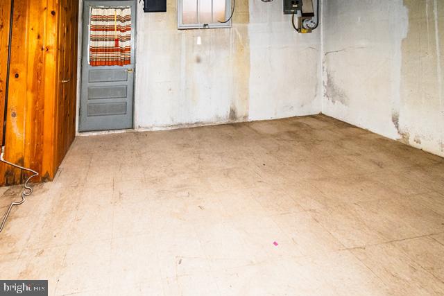 EASTCREST - Residential