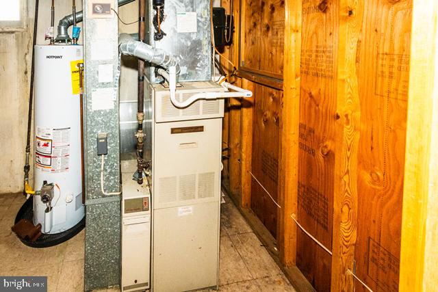 EASTCREST - Residential