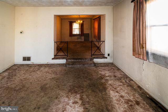 EASTCREST - Residential