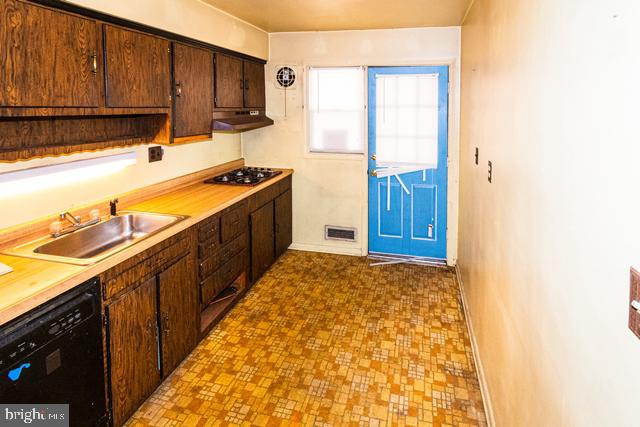 EASTCREST - Residential