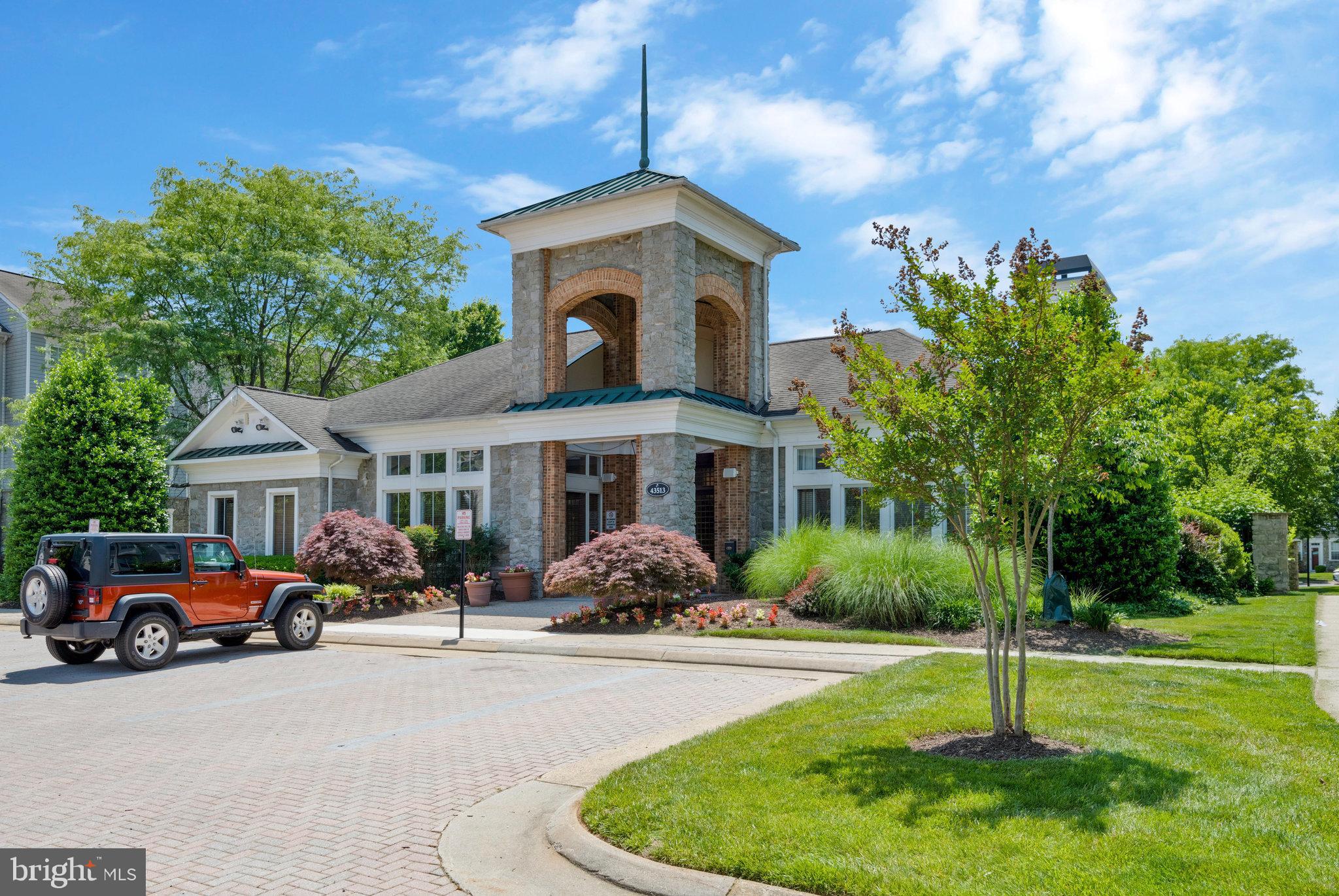 PARKSIDE AT ASHBURN - Residential Lease