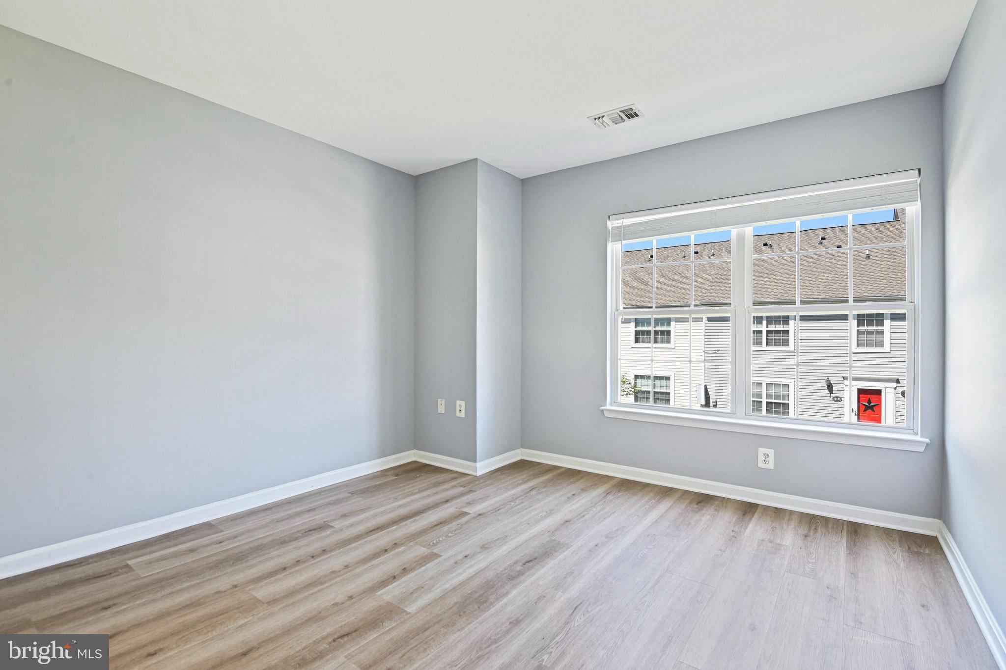 PARKSIDE AT ASHBURN - Residential Lease