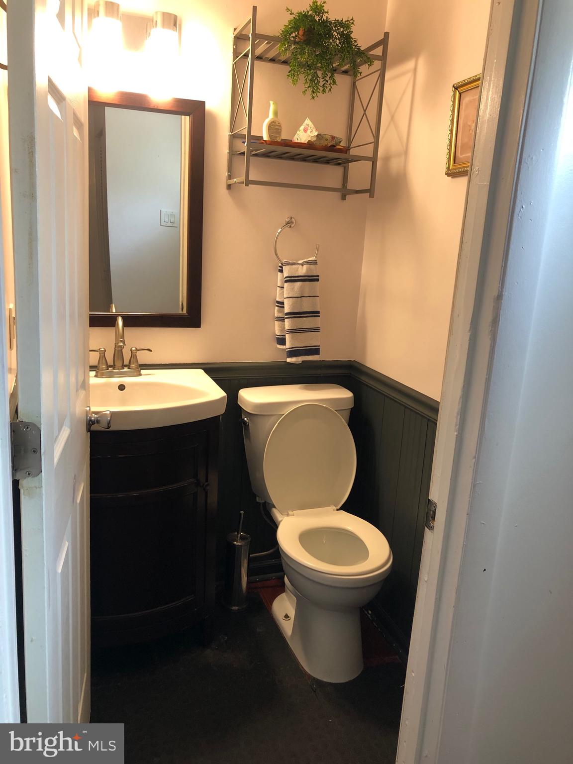 BURNT MILLS TOWNHOUSES - Residential Lease