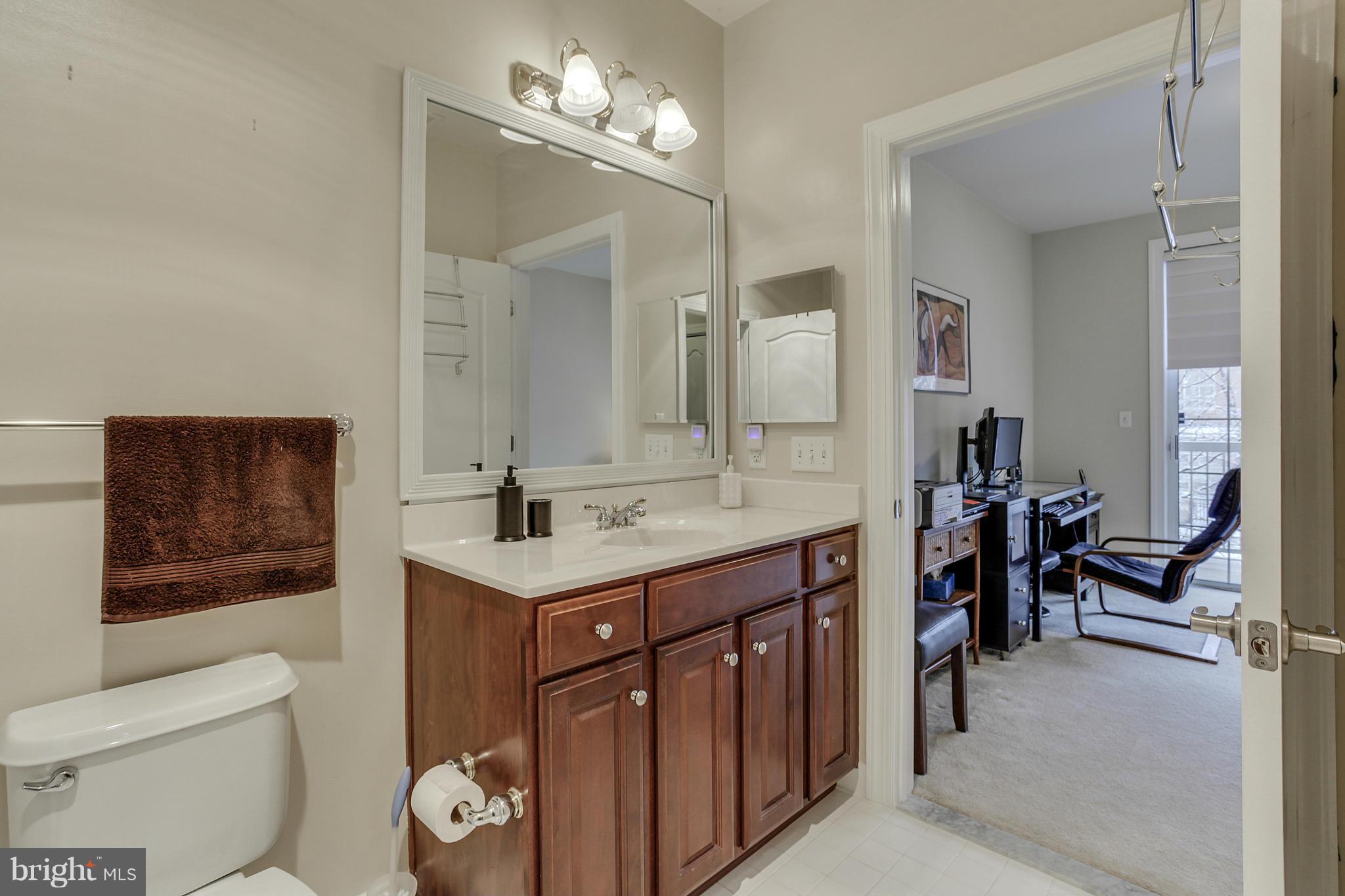 CAMERON STATION - Residential