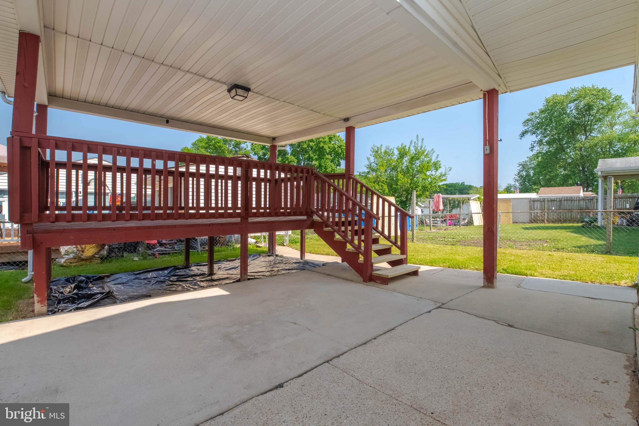 LANDSDOWNE - Residential