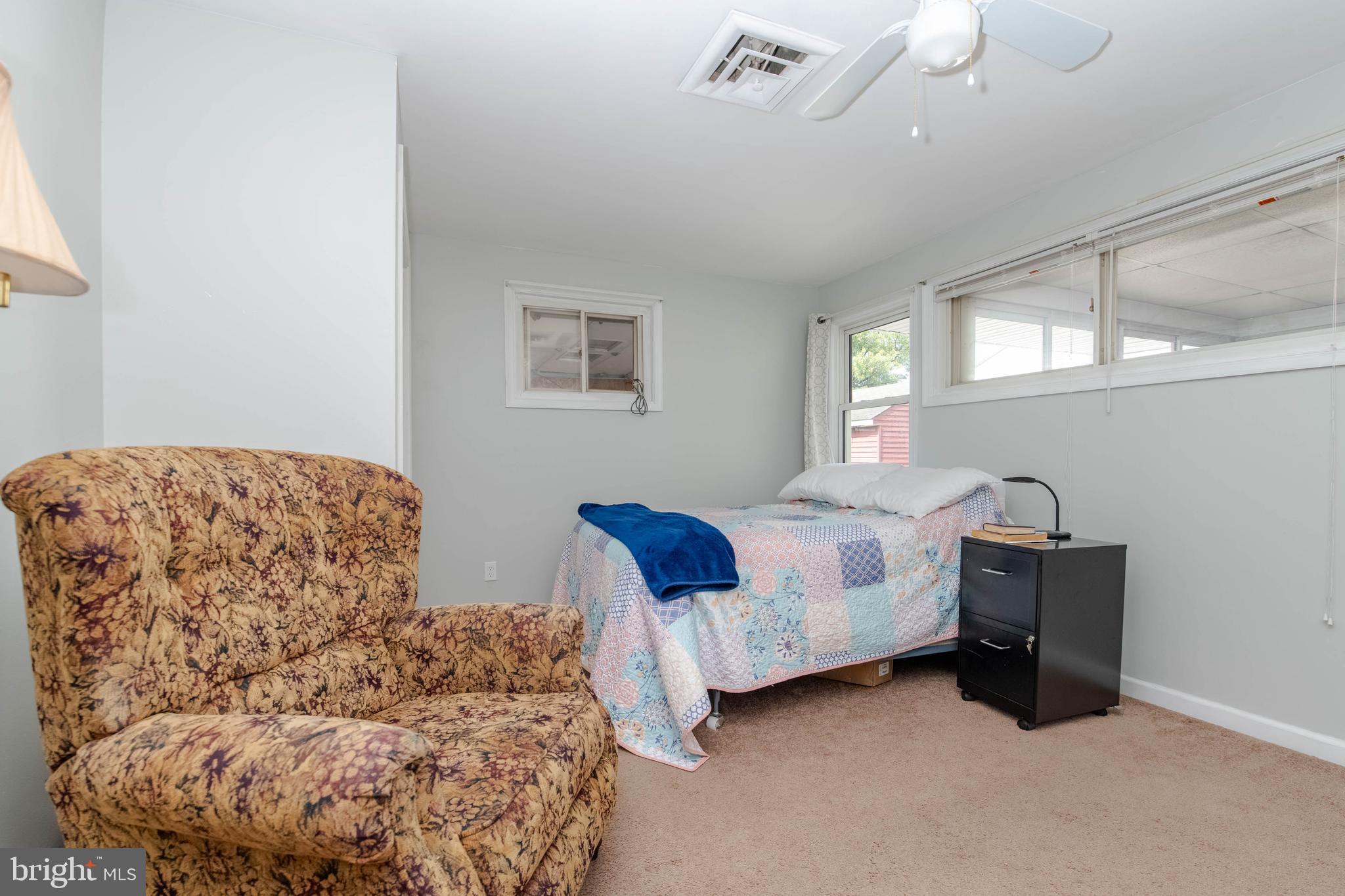 LANDSDOWNE - Residential