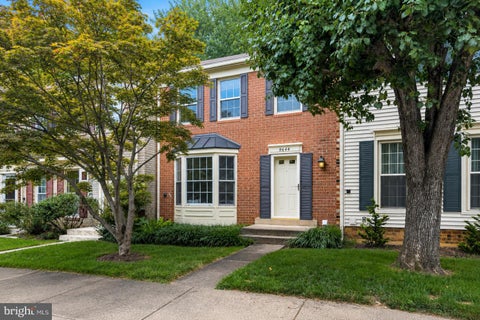 Townhouse For Sale - 9664 Scotch Haven Drive<br/> VIENNA, VA 22181