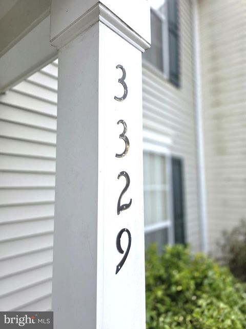 Photo of 3329 Esquarre Court, WOODBRIDGE, VA 22193 (MLS # VAPW2115108)