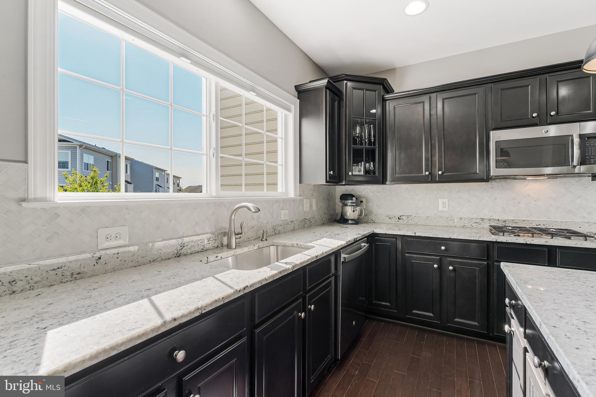 PMW FARMS - Residential