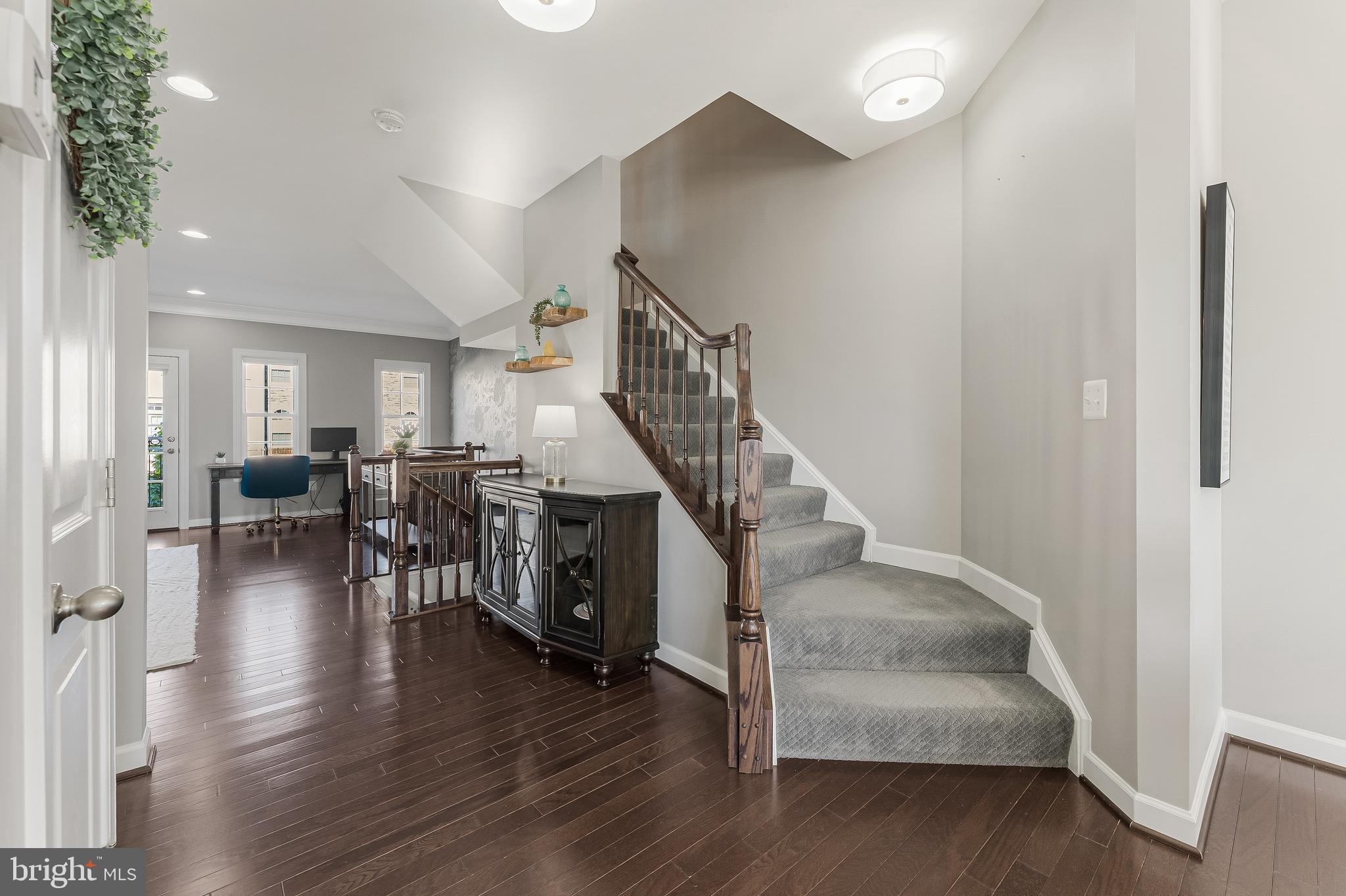 PMW FARMS - Residential