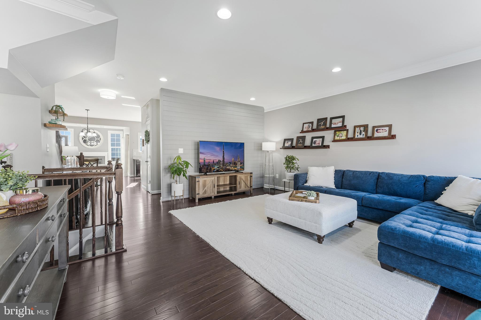 PMW FARMS - Residential