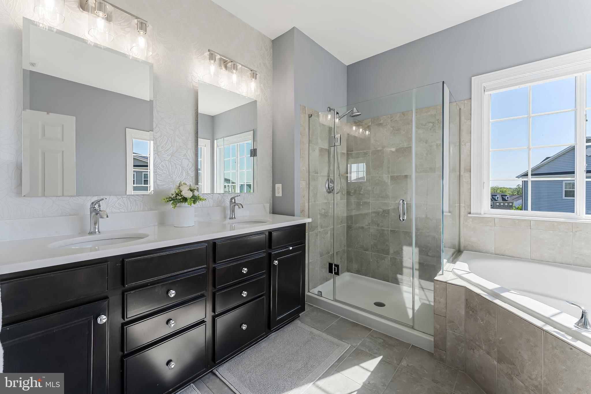 PMW FARMS - Residential