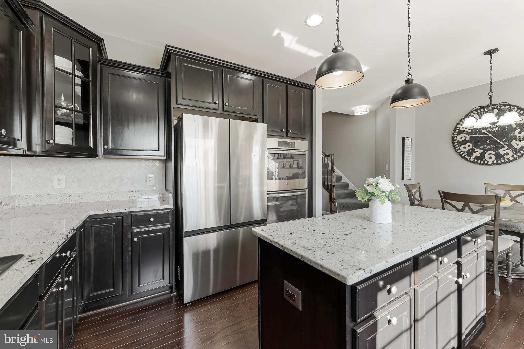 PMW FARMS - Residential