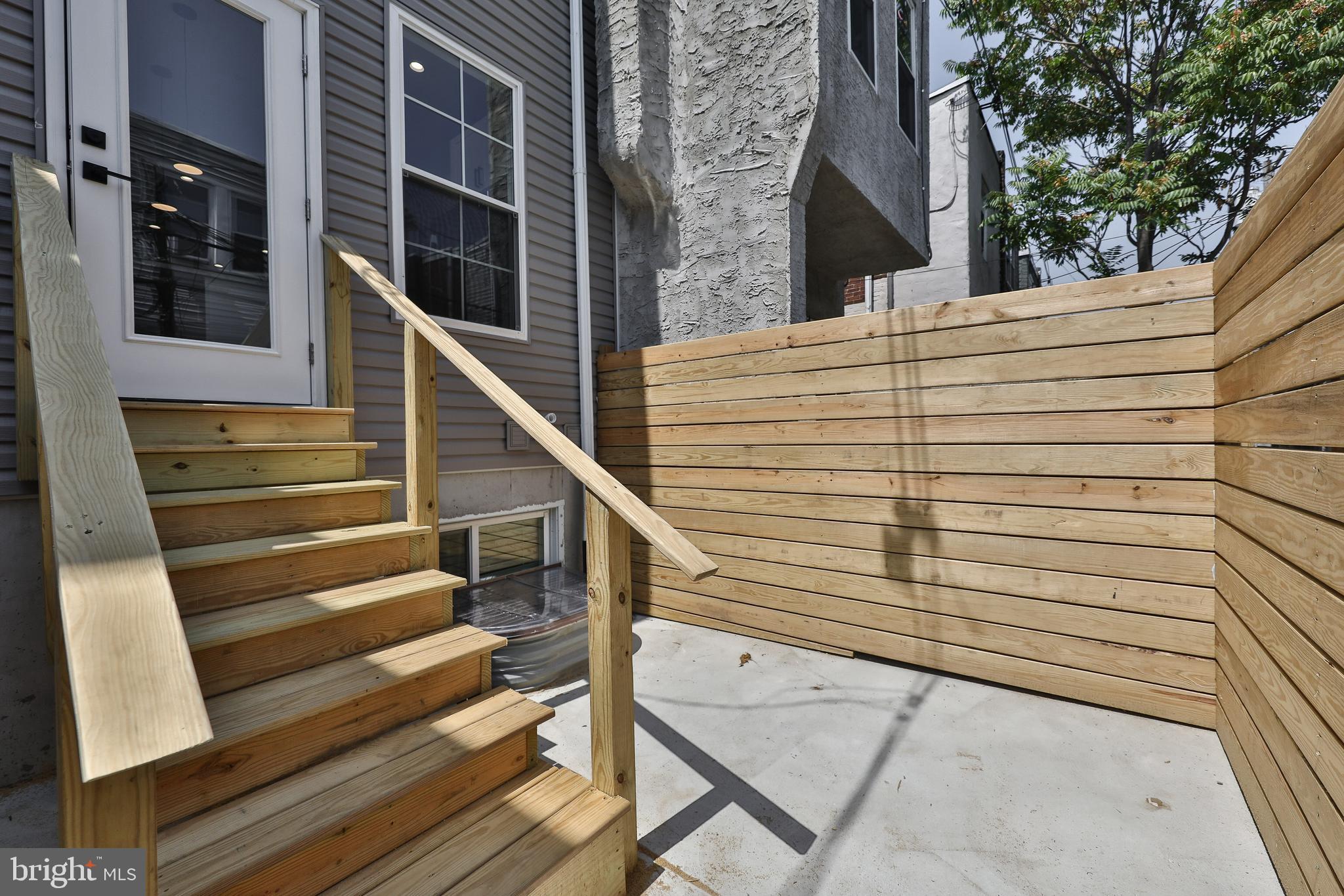 WEST PASSYUNK - Residential Lease