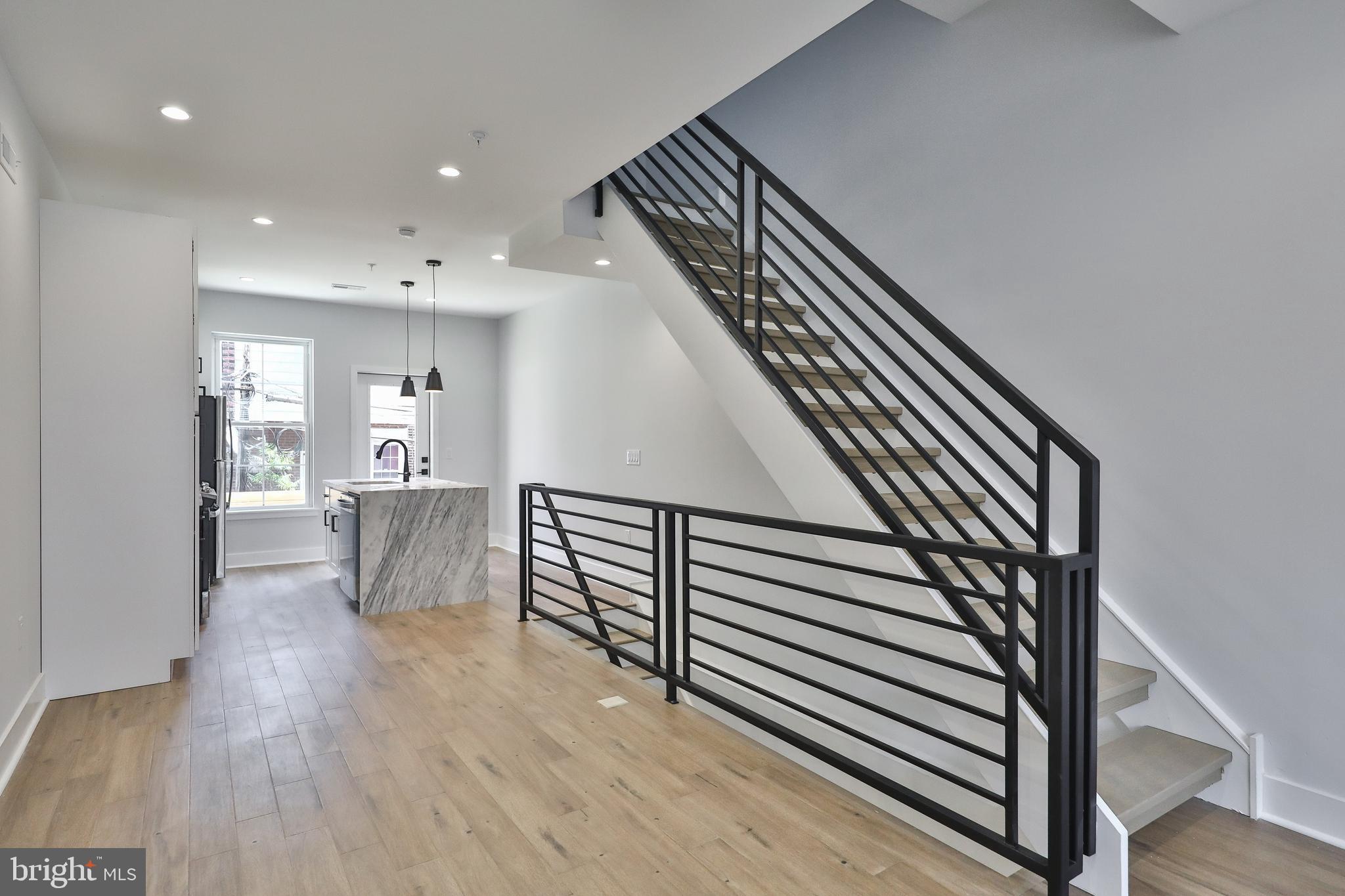 WEST PASSYUNK - Residential Lease