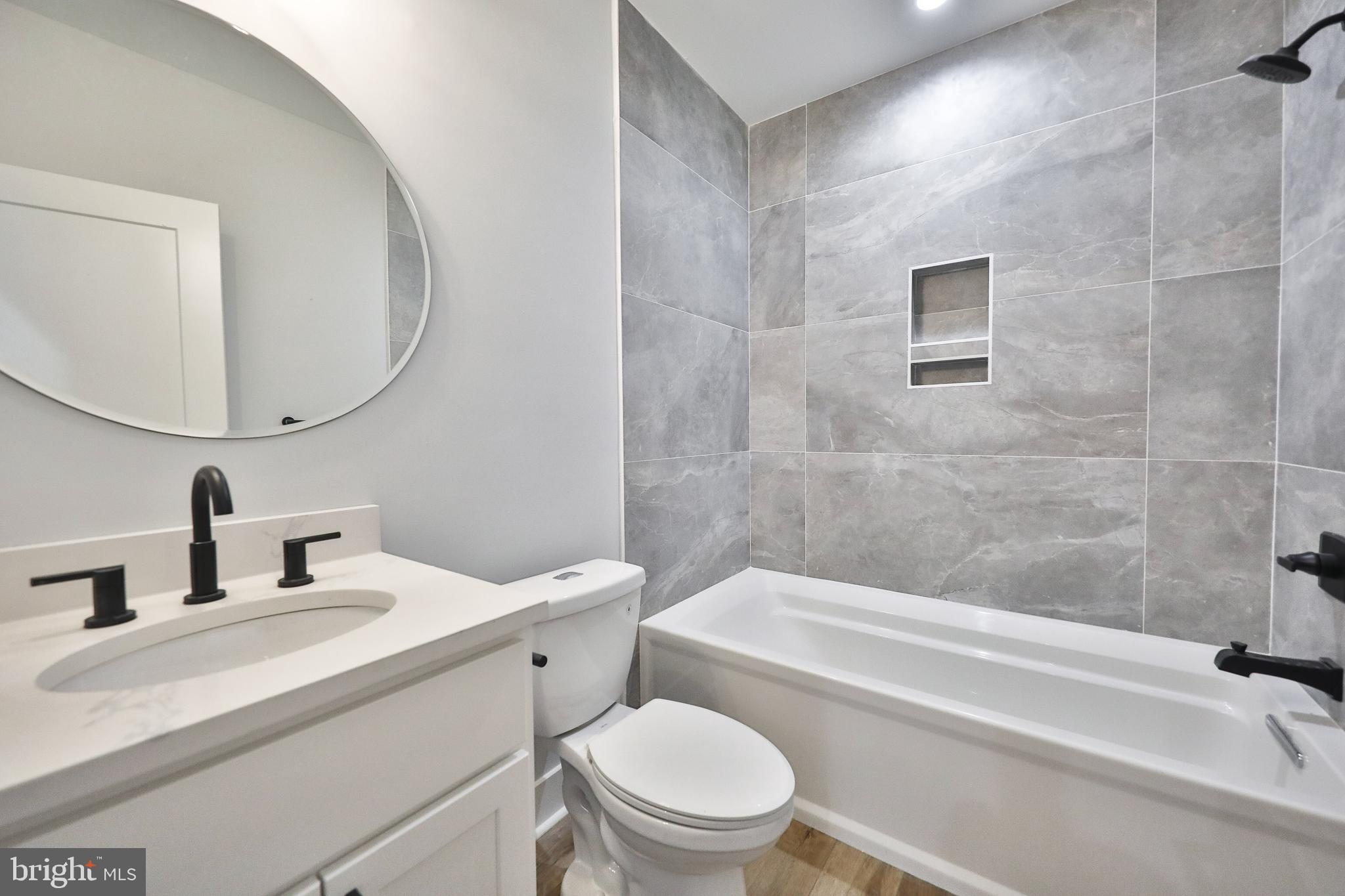 WEST PASSYUNK - Residential Lease