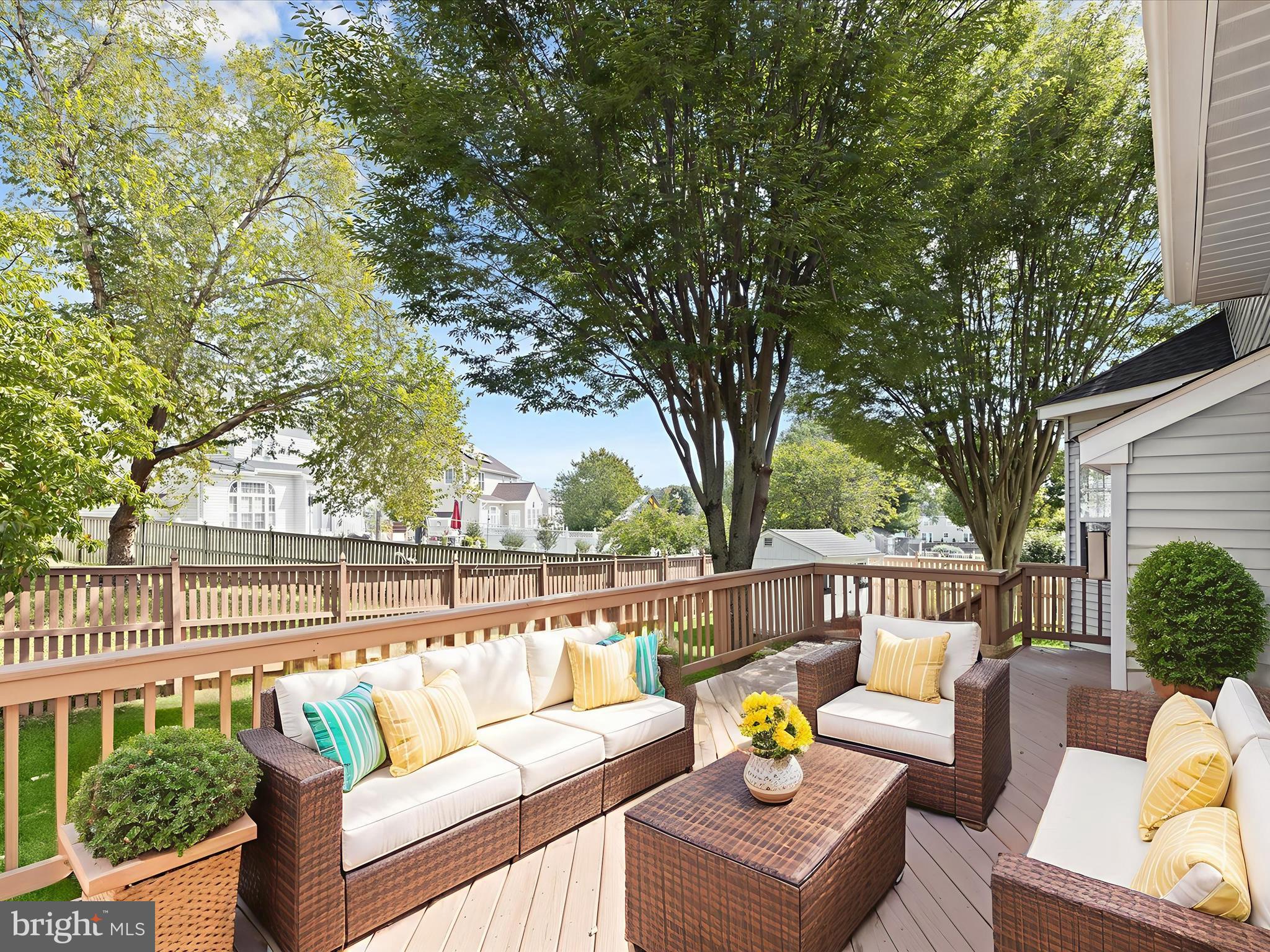 HAWK RIDGE FARM - Residential