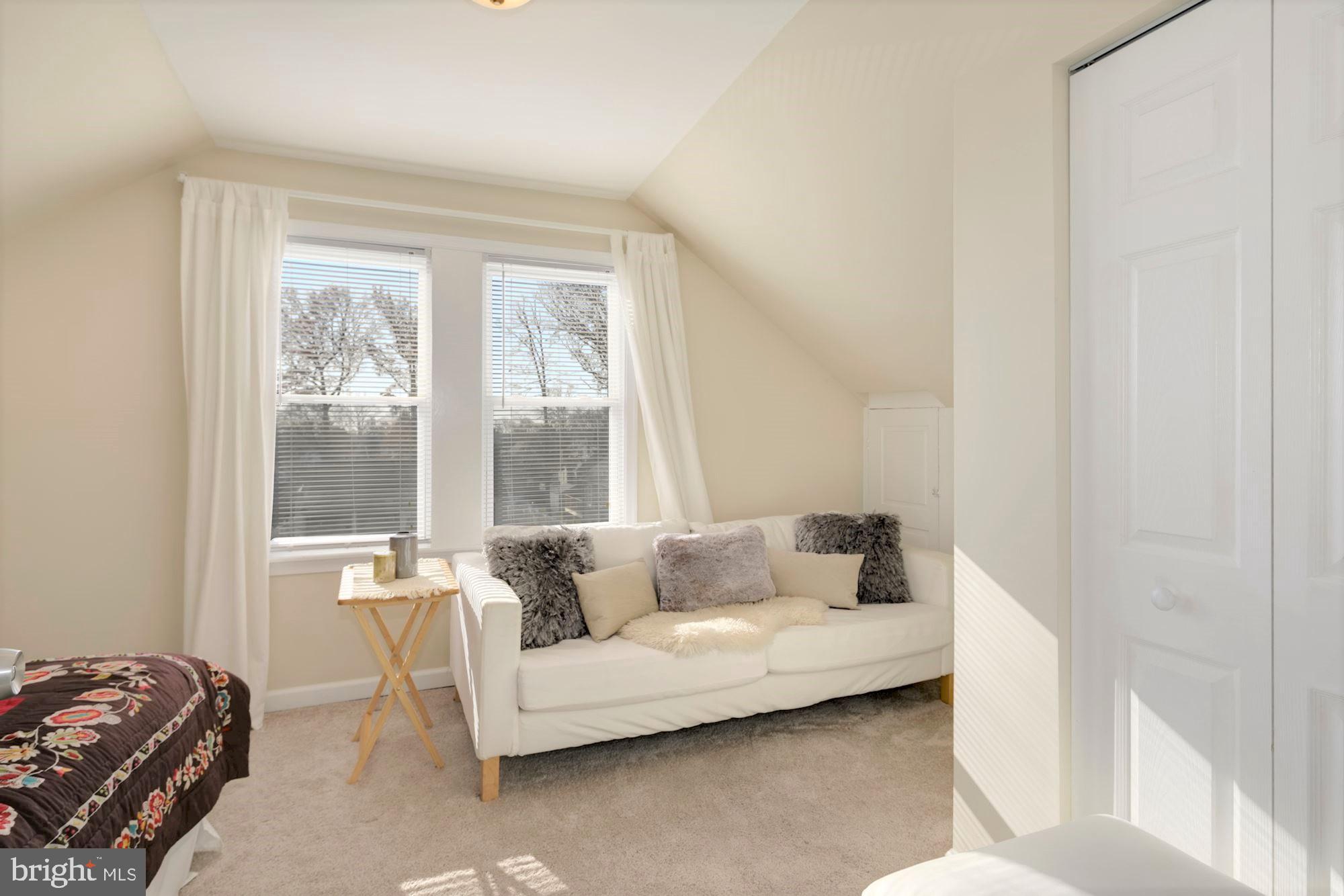 PARKVILLE - Residential