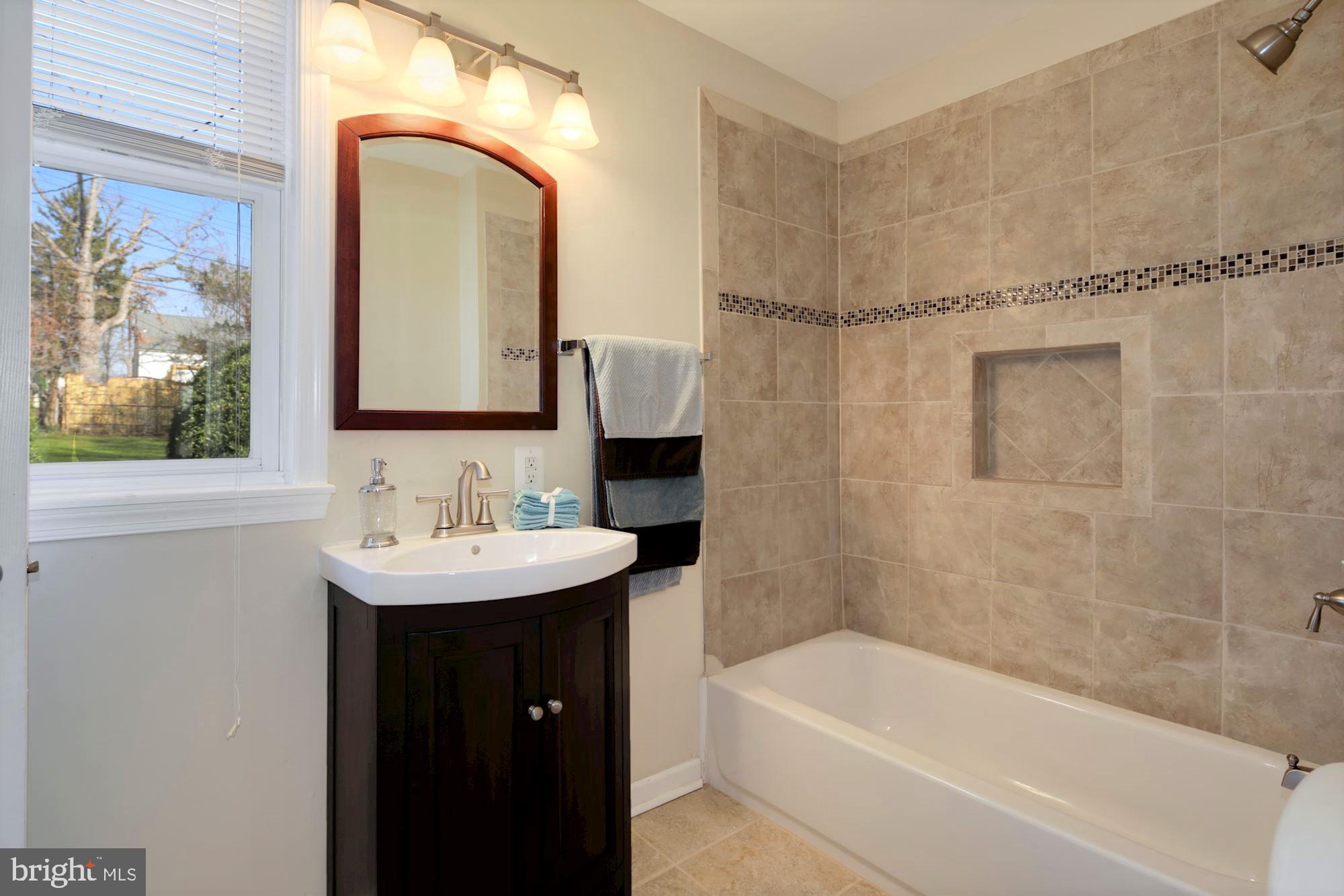 PARKVILLE - Residential