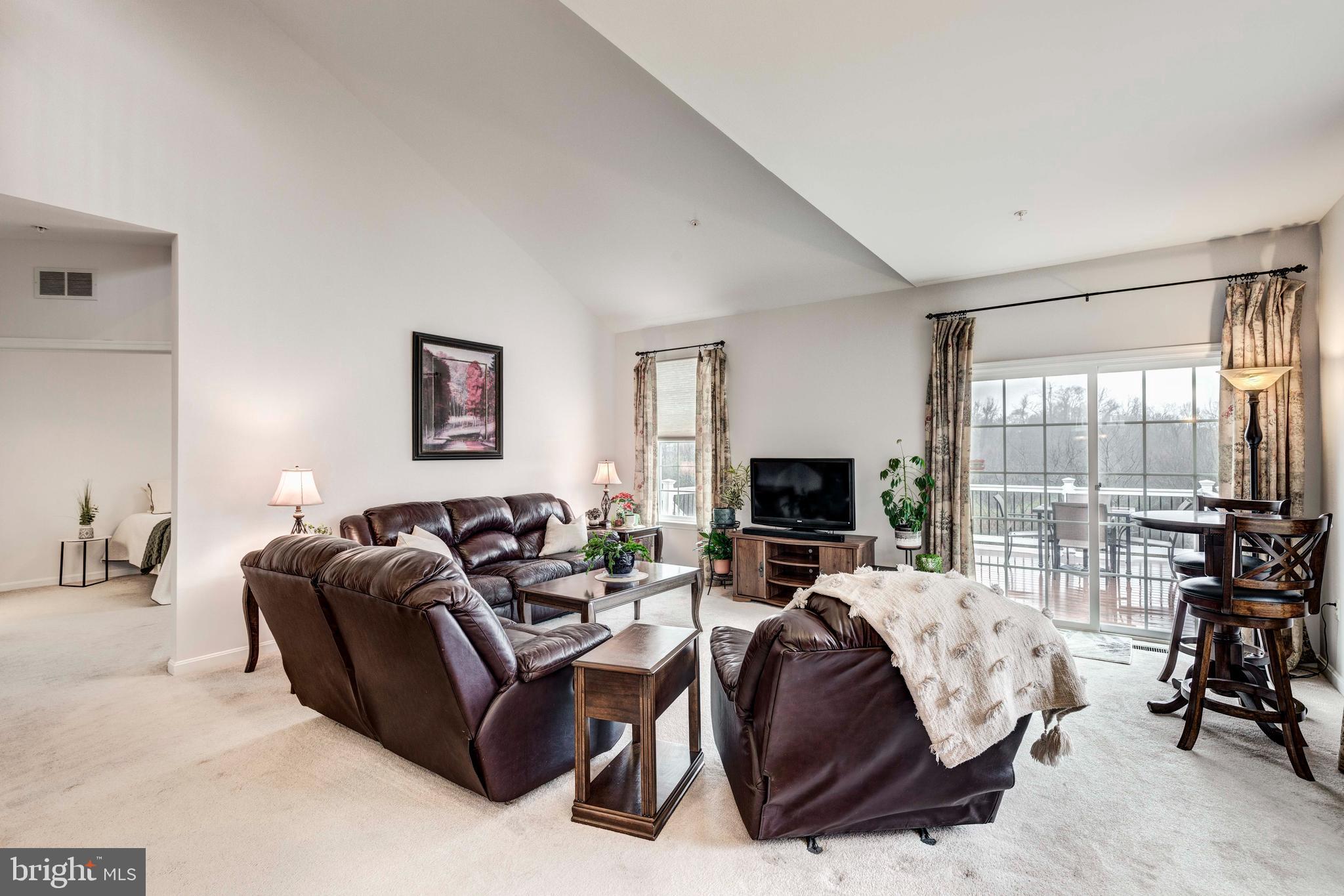 GREENVALE MEWS - Residential