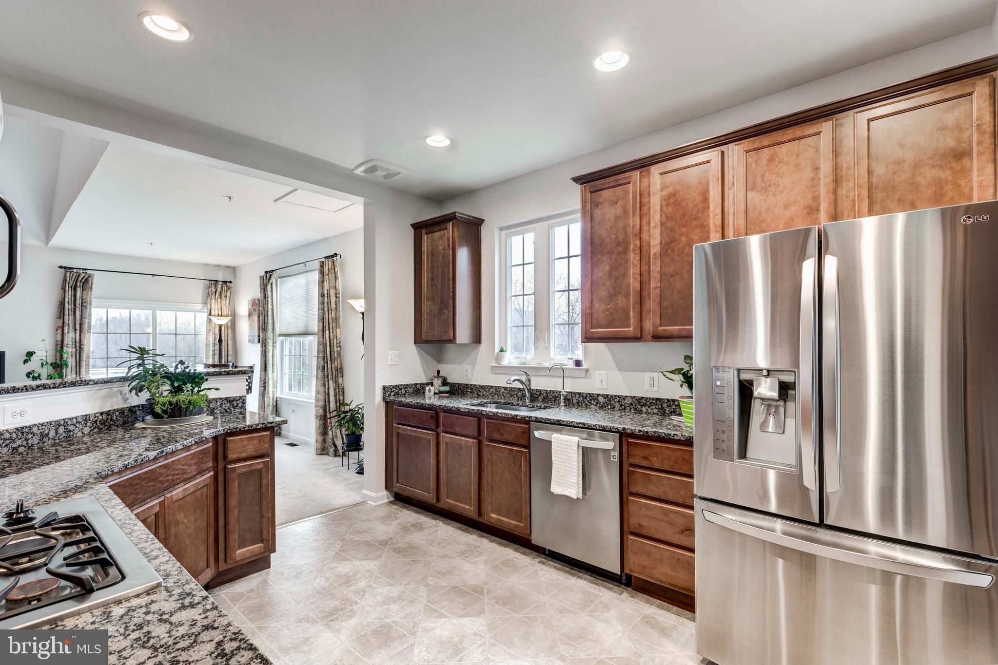 GREENVALE MEWS - Residential