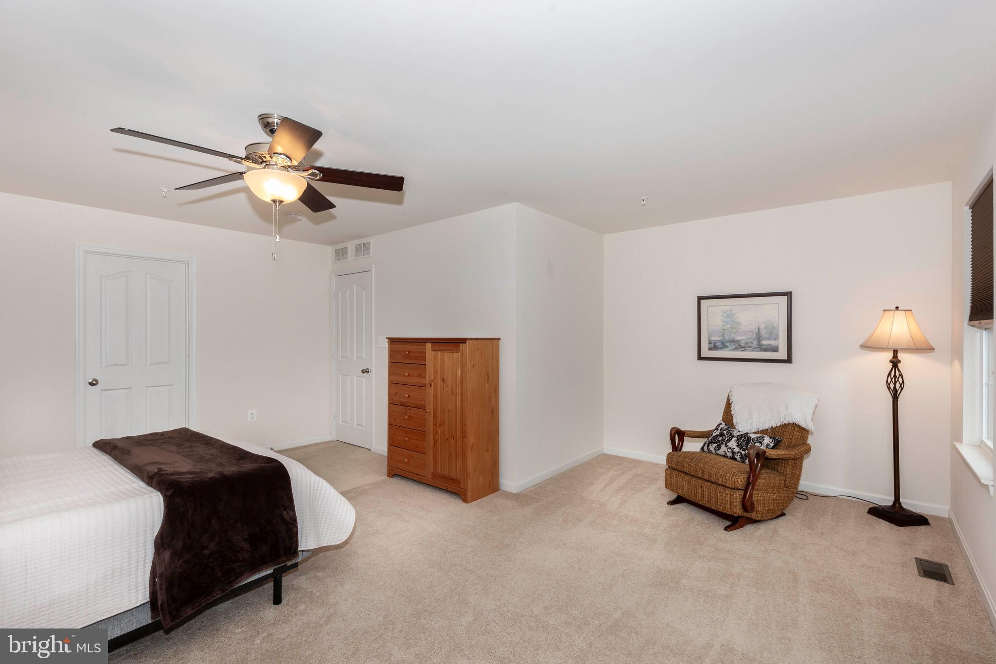 GREENVALE MEWS - Residential