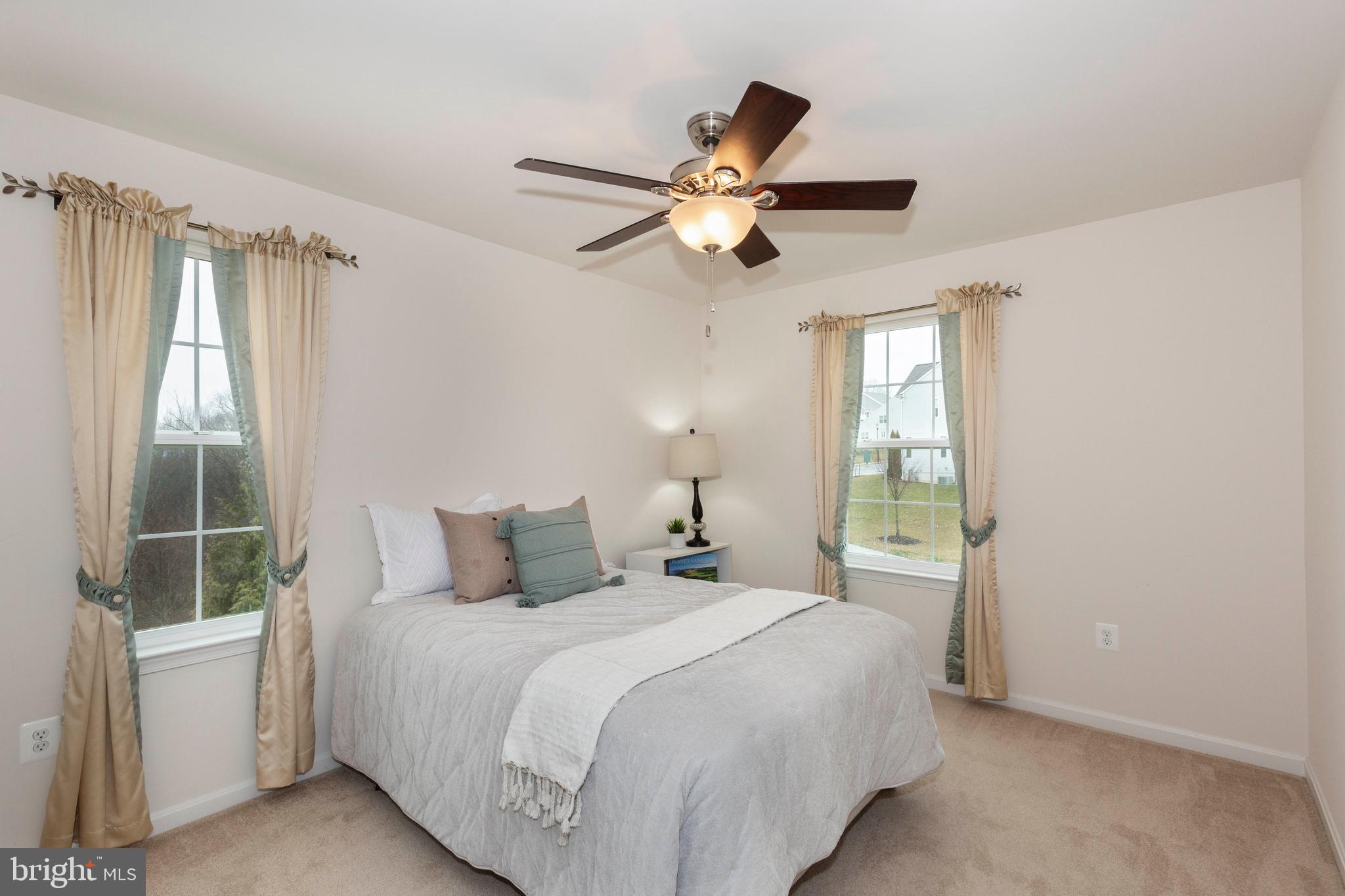 GREENVALE MEWS - Residential