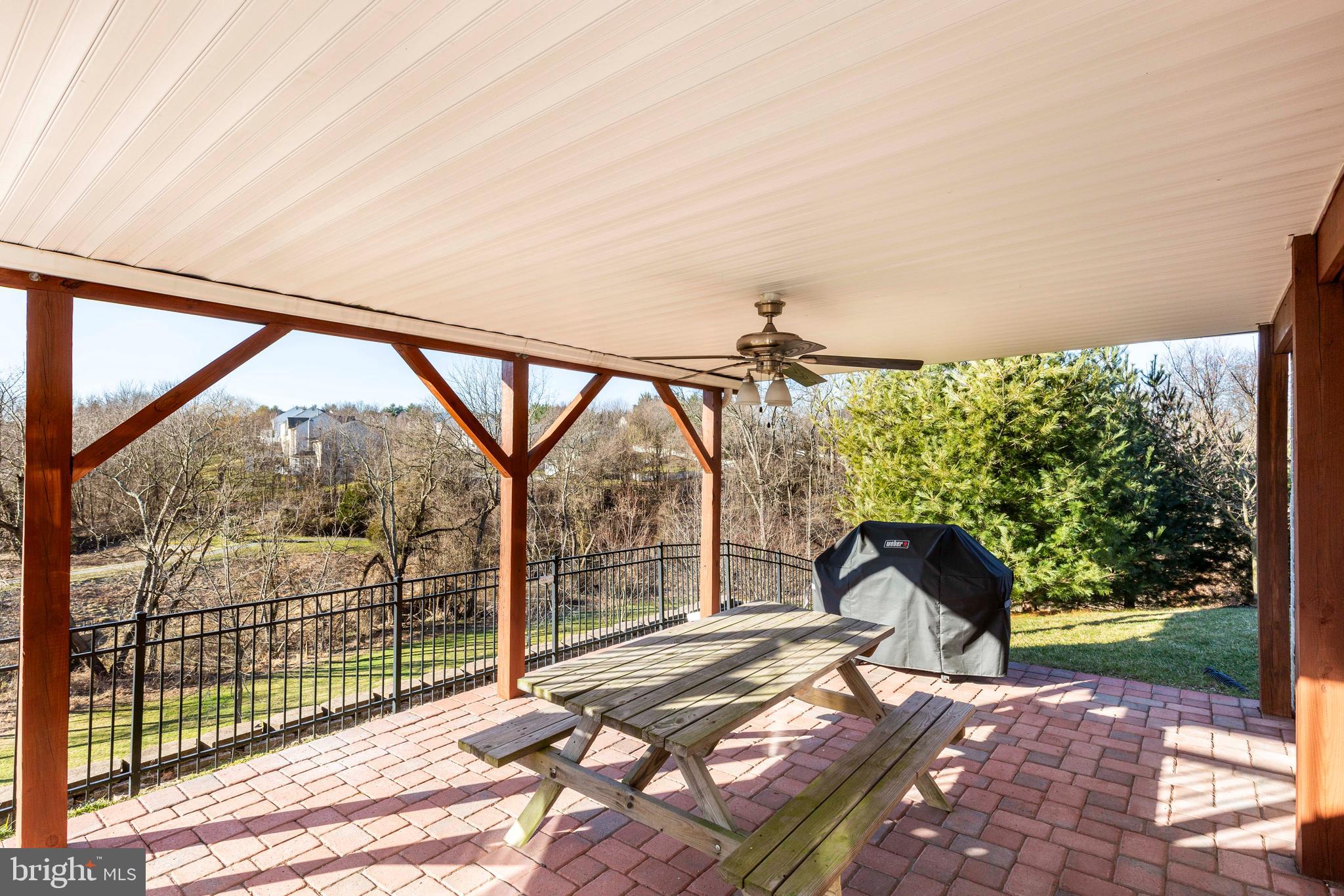 GREENVALE MEWS - Residential