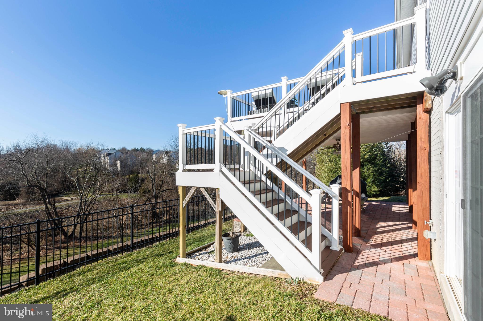 GREENVALE MEWS - Residential