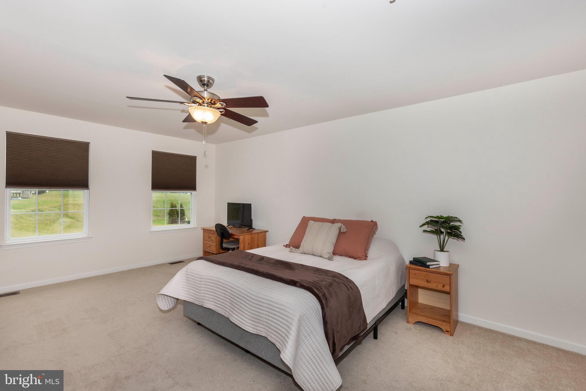 GREENVALE MEWS - Residential