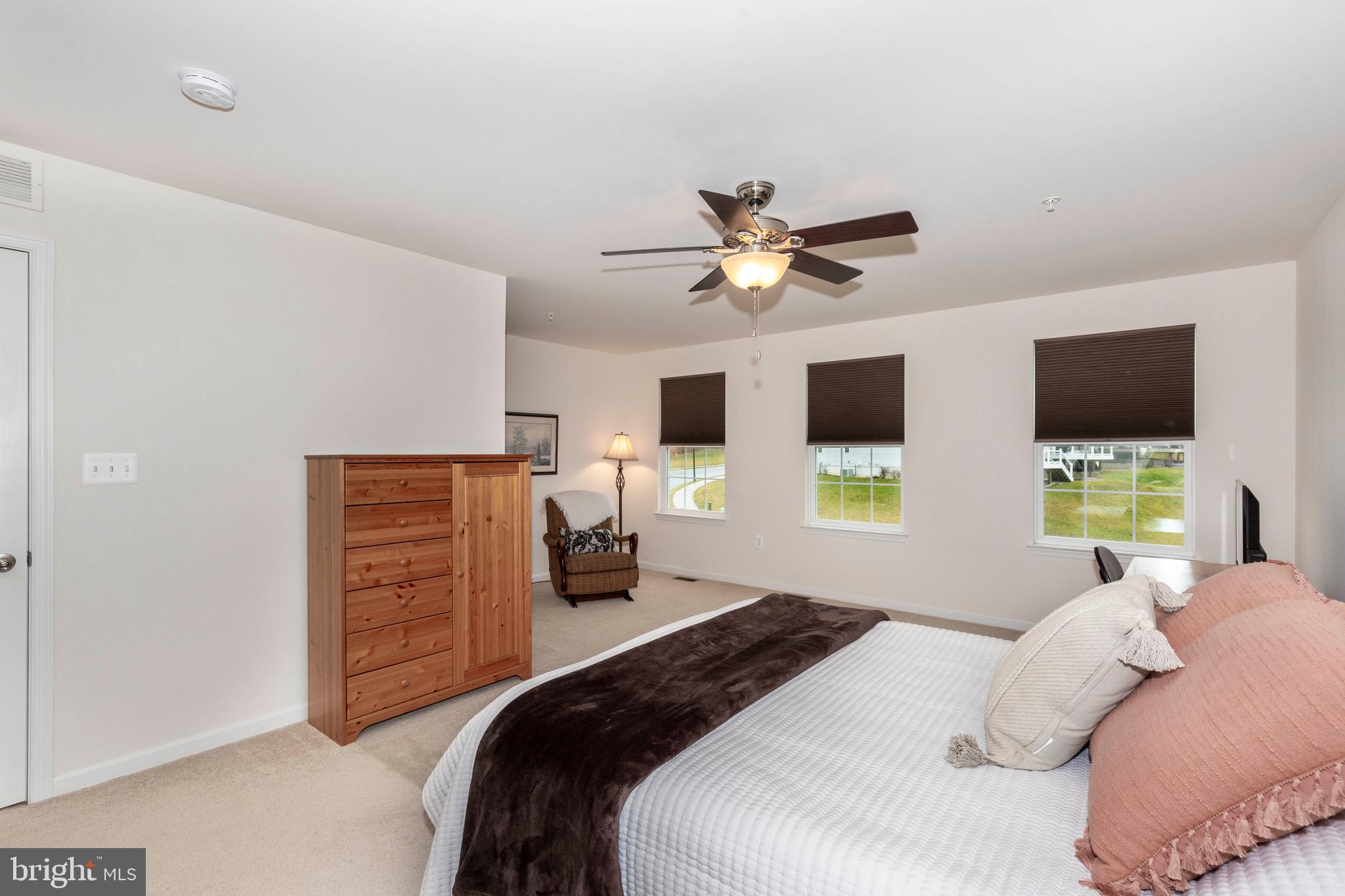 GREENVALE MEWS - Residential